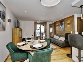 Appartement rénové 42m² - 4 pers - Courchevel 1550, Sud, skis aux pieds, proche centre, parking inclus - FR-1-631-121